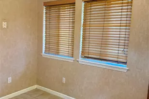 908 Scenic Ln, Poughkeepsie, NY 12603 - Photo 7