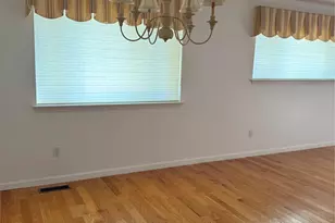 908 Scenic Ln, Poughkeepsie, NY 12603 - Photo 9