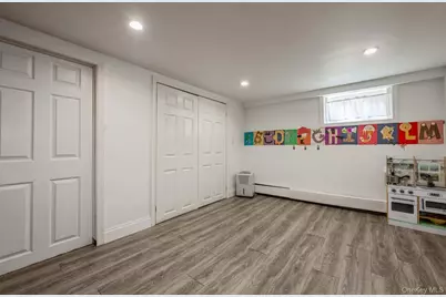 375 W Windsor Parkway, Oceanside, NY 11572 - Photo 27