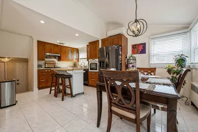 375 W Windsor Parkway, Oceanside, NY 11572 - Photo 11