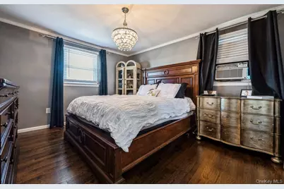 375 W Windsor Parkway, Oceanside, NY 11572 - Photo 17