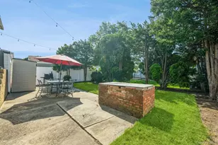 375 W Windsor Pkwy, Oceanside, NY 11572 - Photo 29