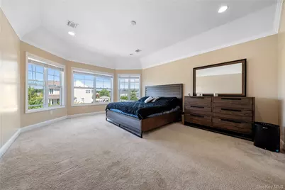 27 Lilac Lane, Ridge, NY 11961 - Photo 17