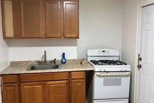 855 E 215th St, Bronx, NY 10467 - Photo 3