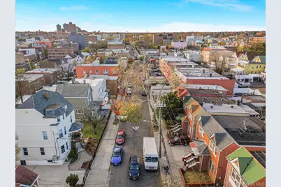 855 E 215 Street, Bronx, NY 10467 - Photo 21