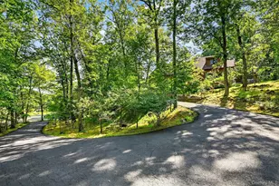 61 W Corbett Rd, Montgomery, NY 12549 - Photo 41