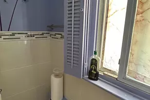 863 E 221st St, Bronx, NY 10467 - Photo 23