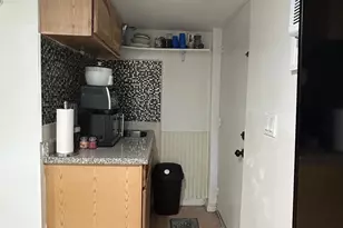 863 E 221st St, Bronx, NY 10467 - Photo 33