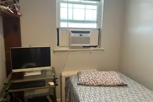 863 E 221st St, Bronx, NY 10467 - Photo 11