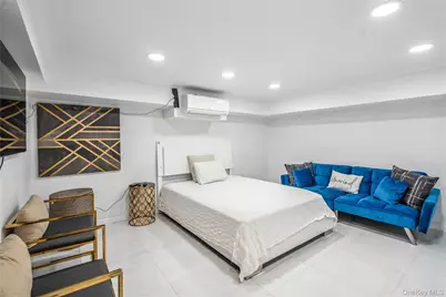 213 Guinea Woods Road, Old Westbury, NY 11568 - Photo 39