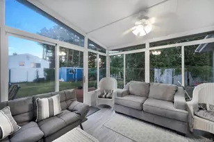 64 Montgomery Ave, West Babylon, NY 11704 - Photo 7