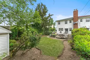 253-40 147th Ave, Rosedale, NY 11422 - Photo 17