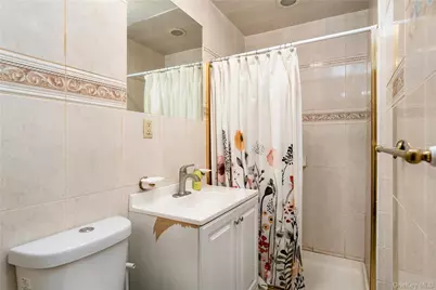 10 Sunnyside Drive, Sound Beach, NY 11789 - Photo 15