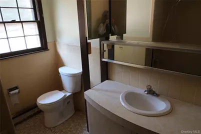 2 Valley View Road, Bloomingburg, NY 12721 - Photo 13