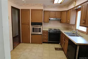 2 Valley View Rd, Bloomingburg, NY 12721 - Photo 9