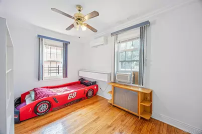 19703 McLaughlin Avenue, Hollis, NY 11423 - Photo 21