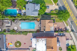 197-03 McLaughlin Ave, Hollis, NY 11423 - Photo 13