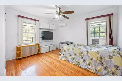 19703 McLaughlin Avenue, Hollis, NY 11423 - Photo 21