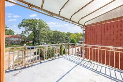 19703 McLaughlin Avenue, Hollis, NY 11423 - Photo 25