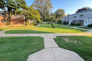 216-25 73 Ave, Bayside, NY 11364 - Photo 17