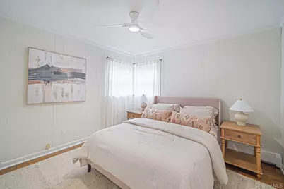 2 Bay Place, Bay Shore, NY 11751 - Photo 19