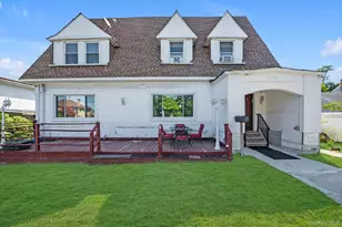 11-34 Bay 27th St, Far Rockaway, NY 11691 - Photo 1