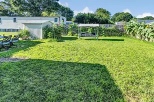 39 Valley Forge, Bohemia, NY 11716 - Photo 5