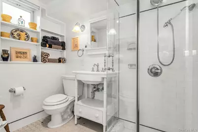 42 Westgate Road, Massapequa Park, NY 11762 - Photo 19