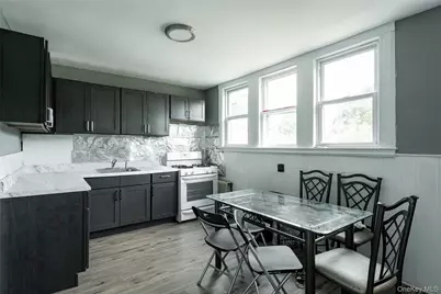 172 Orange Avenue, Suffern, NY 10901 - Photo 5