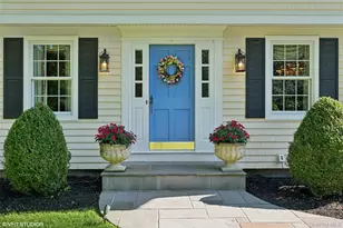 2 Hawk Dr, Lloyd Harbor, NY 11743 - Photo 3