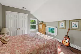 2 Hawk Dr, Lloyd Harbor, NY 11743 - Photo 15