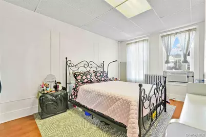 104-21 92nd Avenue, Richmond Hill, NY 11418 - Photo 13