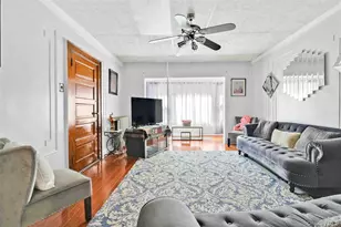 104-21 92nd Ave, Richmond Hill, NY 11418 - Photo 5
