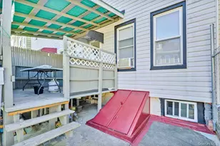 104-21 92nd Ave, Richmond Hill, NY 11418 - Photo 37