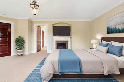 90 Thompson Avenue, Babylon, NY 11702 - Photo 21