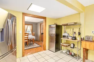 127 North St, Manorville, NY 11949 - Photo 15