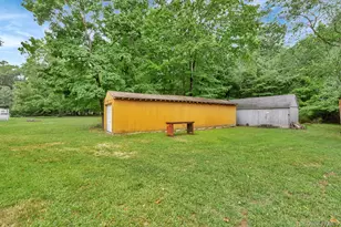 127 North St, Manorville, NY 11949 - Photo 33