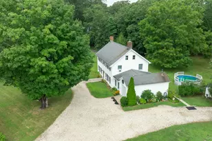 127 North St, Manorville, NY 11949 - Photo 37