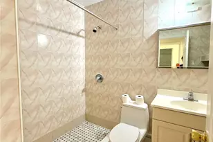 71-34 163rd St, Fresh Meadows, NY 11365 - Photo 15