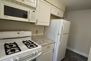 3303 Pine Cone Ct, Poughkeepsie, NY 12603 - Photo 17