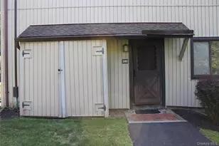 3303 Pine Cone Ct, Poughkeepsie, NY 12603 - Photo 3