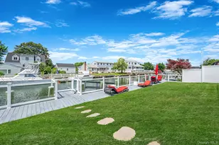 94 Forest Ave, Massapequa, NY 11758 - Photo 41