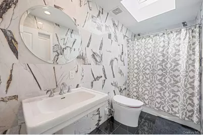 94 Forest Avenue, Massapequa, NY 11758 - Photo 35