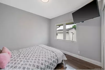 94 Forest Avenue, Massapequa, NY 11758 - Photo 25