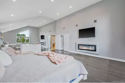 94 Forest Avenue, Massapequa, NY 11758 - Photo 27