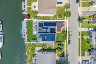 94 Forest Ave, Massapequa, NY 11758 - Photo 5