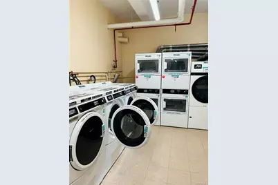 71-11 Yellowstone Boulevard #5K, Forest Hills, NY 11375 - Photo 11