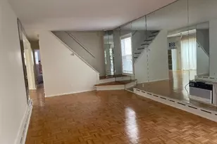 75 Mohawk Ave, Long Beach, NY 11561 - Photo 5