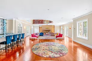 12 Sloanes Ct, Sands Point, NY 11050 - Photo 11