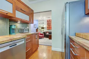 117-01 Park Ln S, Kew Gardens, NY 11415 - Photo 17